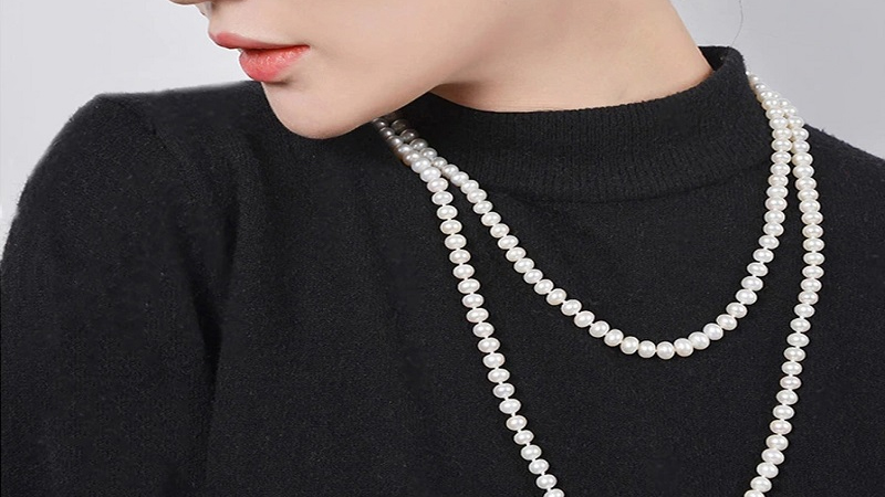 D&acirc;y chuyền ph&ugrave; hợp với trang phục tr&ocirc;ng bạn sẽ sang trọng, qu&yacute; ph&aacute;i